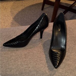 Basically new without tags as there’s next to no signs of wear